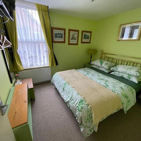 Ferienwohnung Flat G, 8 Castle Street Ludlow Exterior foto